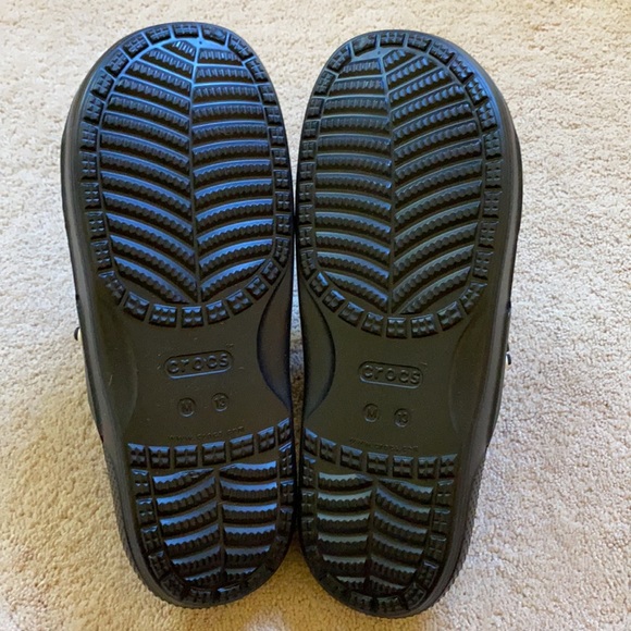 NWOT Black Classic Croc Sandal main image 4